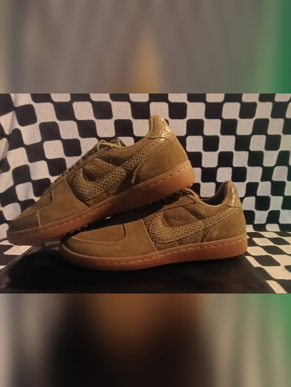 Nike Field General 82 SP "Medium Olive" 
- Stylish Everyday Shoes. 8M/9.5W